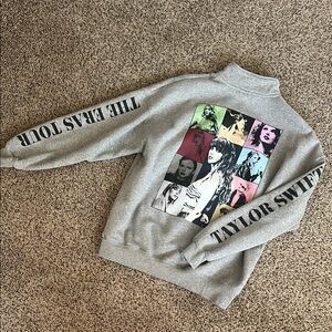 Taylor Swift ✨ Eras Tour Quarter Zip 🫶🏽